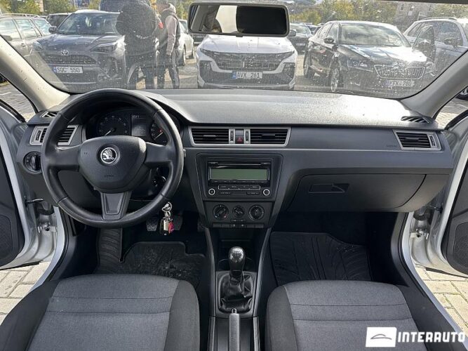 Skoda Rapid 32 interauto-car