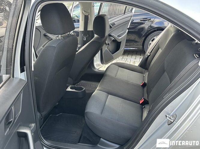 Skoda Rapid 37 interauto-car