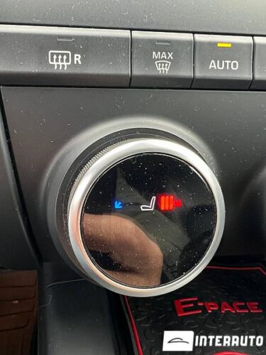 Jaguar E-Pace 48 interauto-car