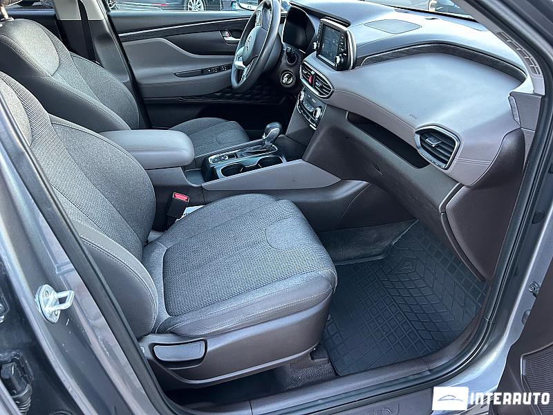 Hyundai Santa Fe 25 automobil-interauto