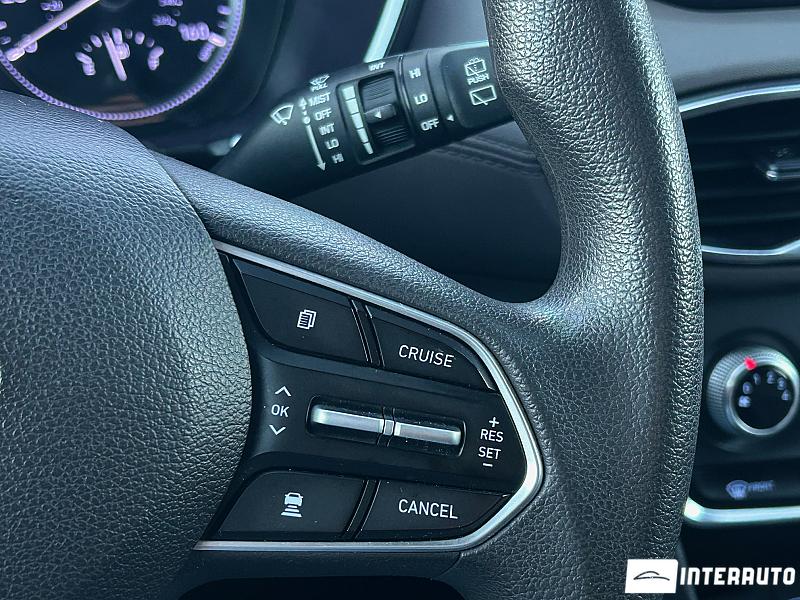 Hyundai Santa Fe 20 automobil-interauto