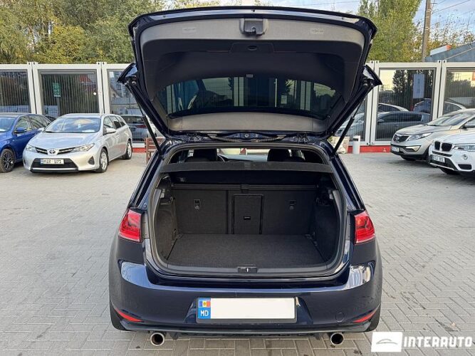 Volkswagen Golf GTI 43 interauto-car
