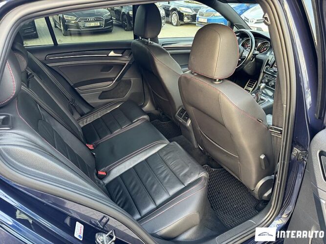 Volkswagen Golf GTI 56 interauto-car