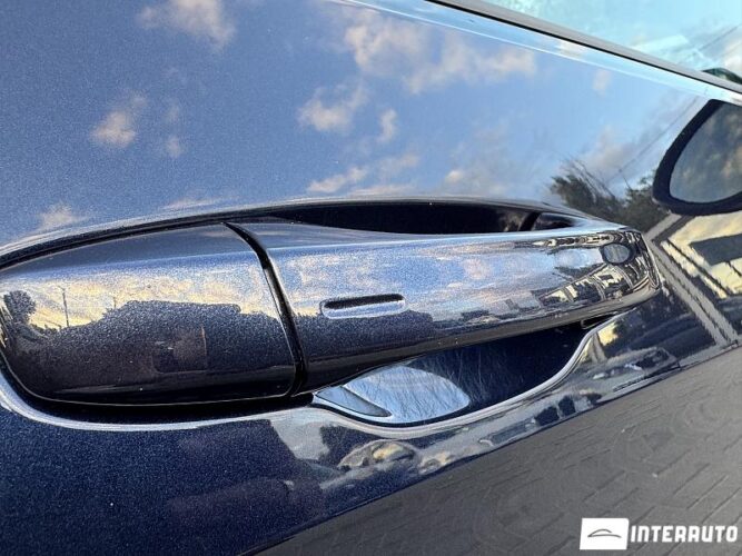 Volkswagen Golf GTI 58 interauto-car