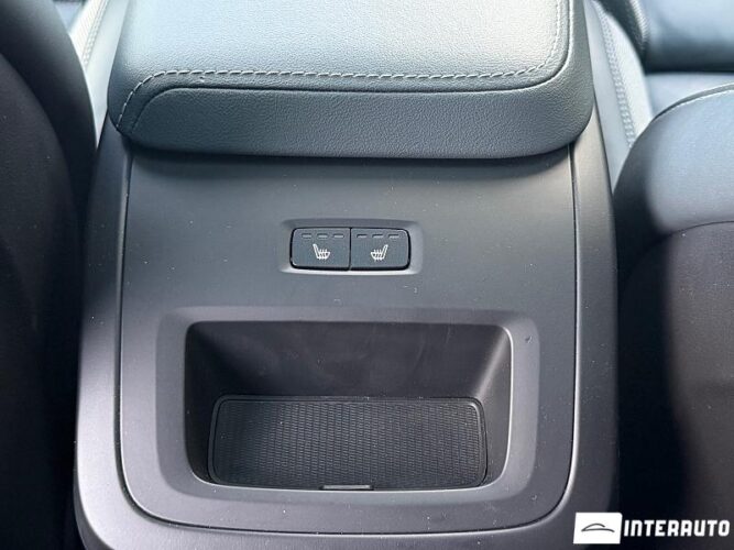 Volvo XC 60 49 interauto-car