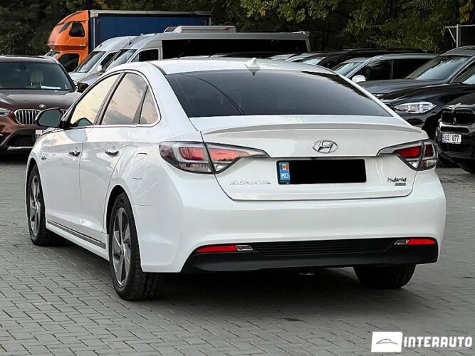 Hyundai Sonata 33 interauto-car