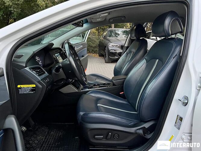 Hyundai Sonata 34 interauto-car