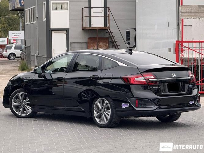 Honda Clarity 35 interauto-car