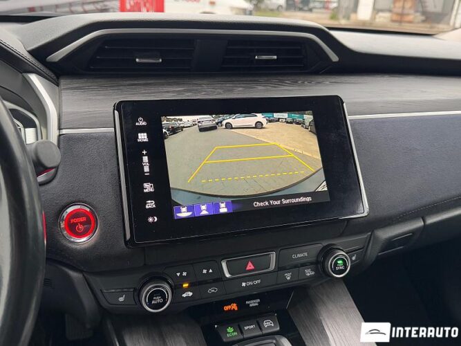 Honda Clarity 42 interauto-car