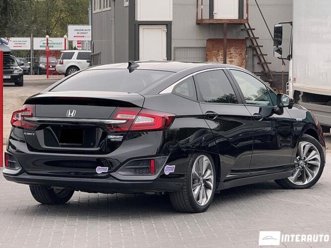 Honda Clarity 36 interauto-car