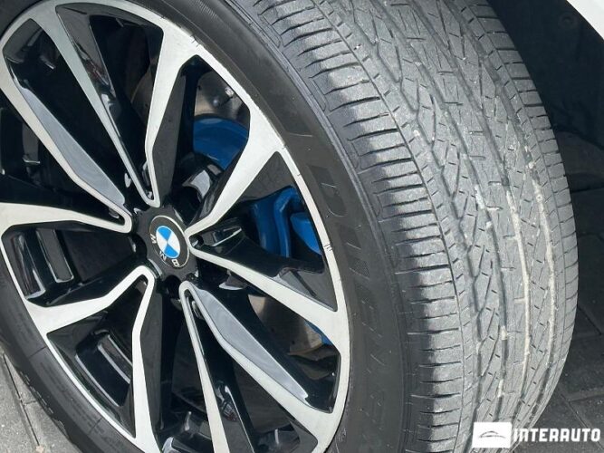 BMW X4 3.0i 42 interauto-car