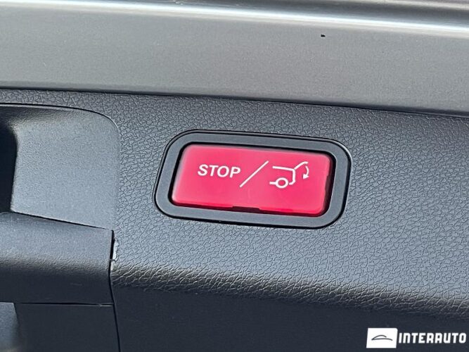 Mercedes E 220 57 interauto-car