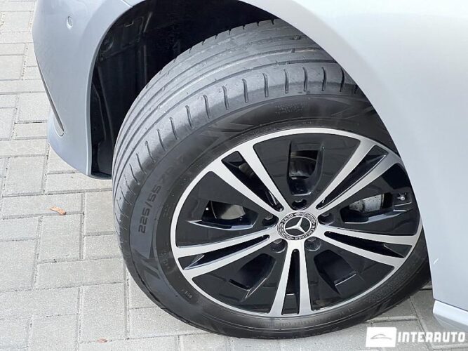 Mercedes E 220 50 interauto-car