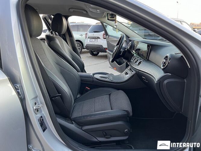 Mercedes E 220 49 interauto-car