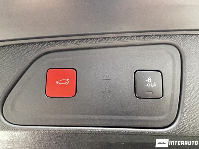 Peugeot 3008 49 interauto-car