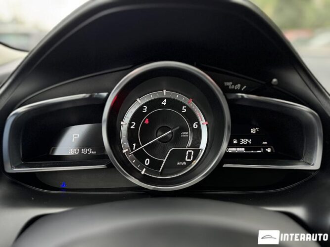 Mazda CX-3 47 interauto-car