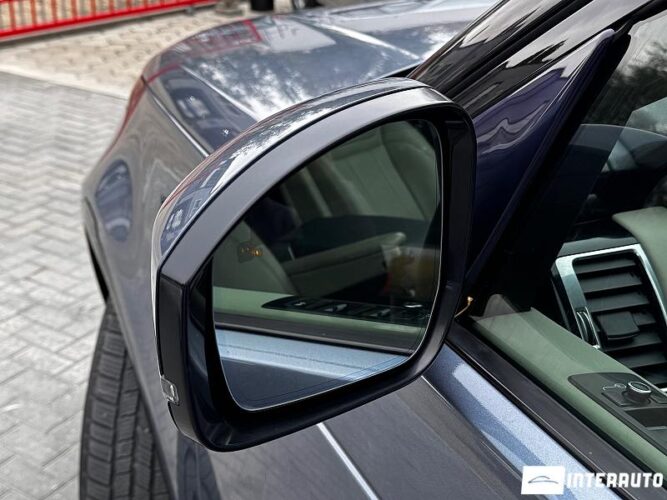 Land Rover Discovery 49 interauto-car