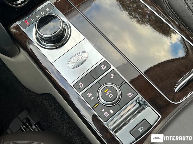Land Rover Range Rover Vogue 55 interauto-car