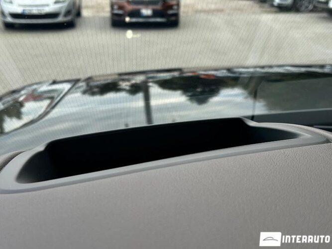 Land Rover Range Rover Vogue 48 interauto-car