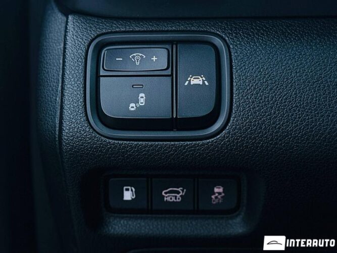 Kia Optima 51 interauto-car