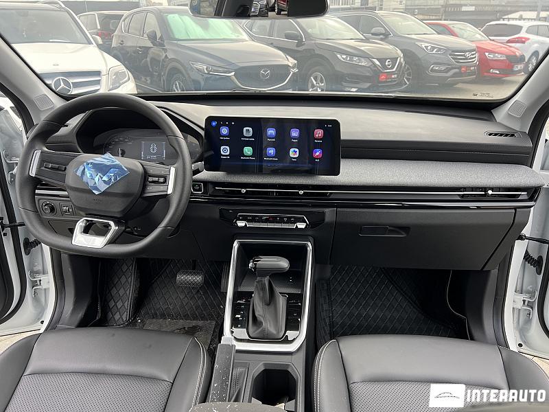 Wuling Xingchi 16 automobil-interauto