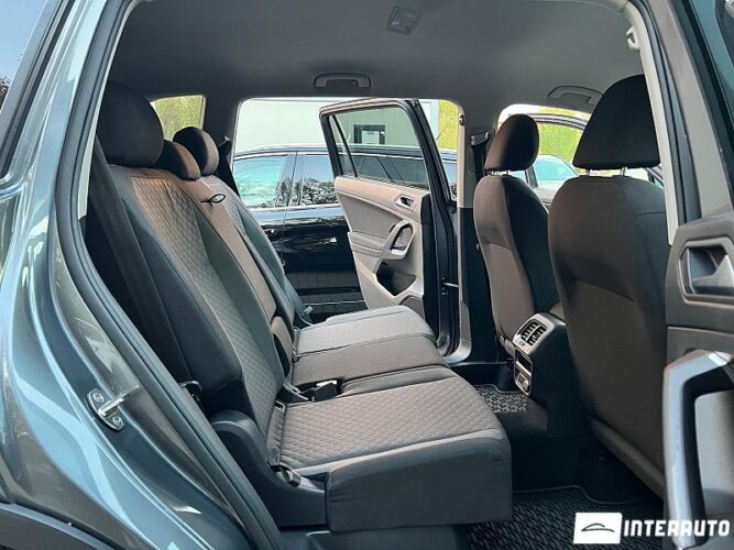 Volkswagen Tiguan 48 interauto-car
