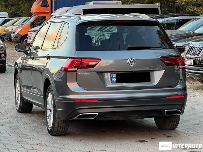 Volkswagen Tiguan 34 interauto-car