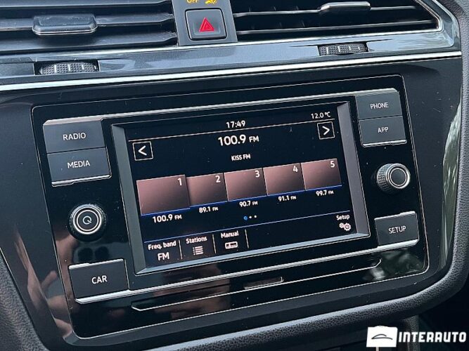 Volkswagen Tiguan 44 interauto-car