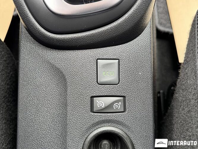 Renault Captur 45 interauto-car