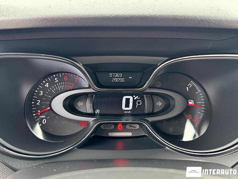 Renault Captur 19 automobil-interauto