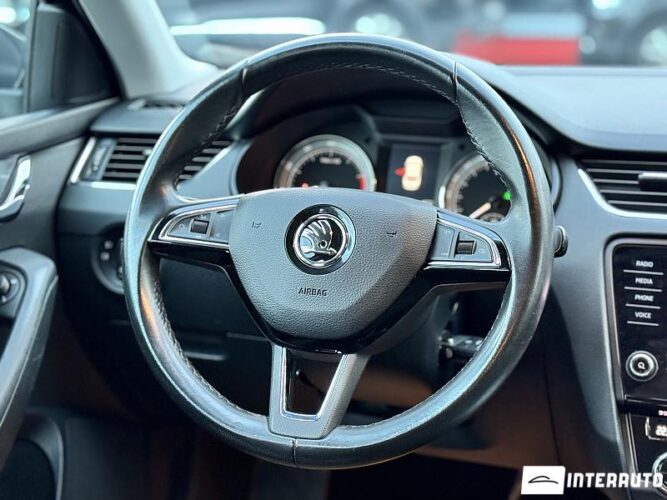 Skoda Octavia 39 interauto-car