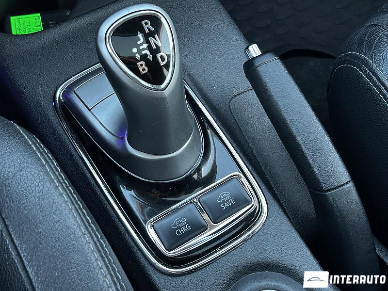 Mitsubishi Outlander 25 automobil-interauto