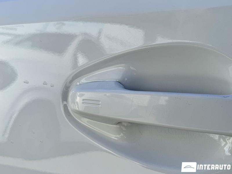 Toyota Auris 28 automobil-interauto