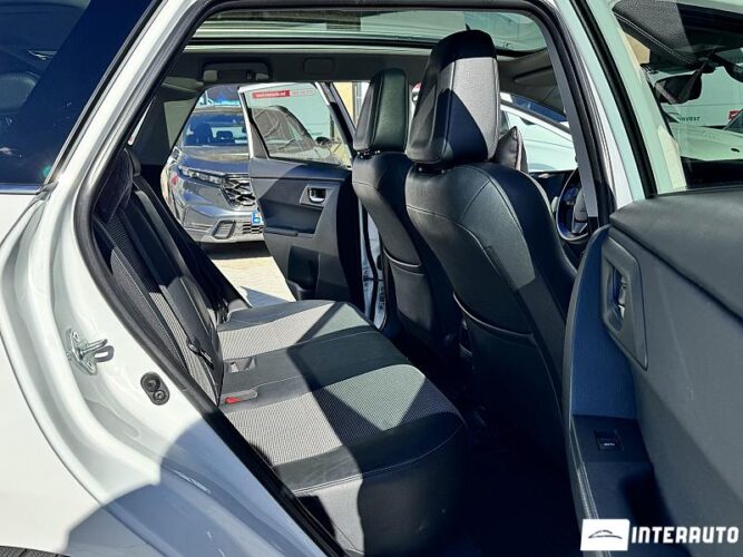 Toyota Auris 45 interauto-car