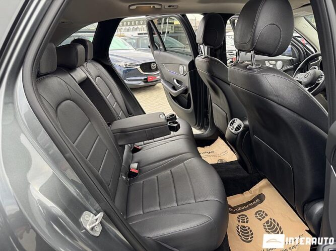 Mercedes GLC 300 53 interauto-car