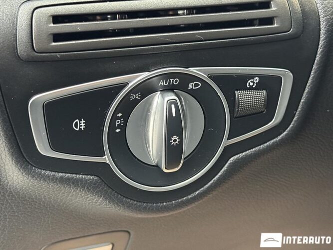 Mercedes GLC 300 51 interauto-car