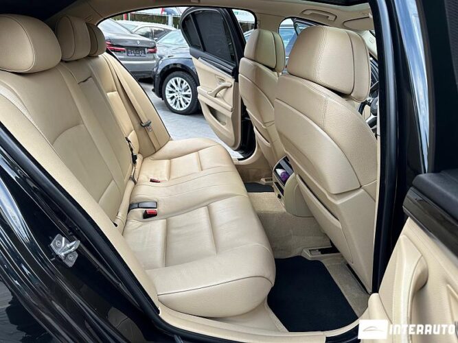 BMW 525 46 interauto-car