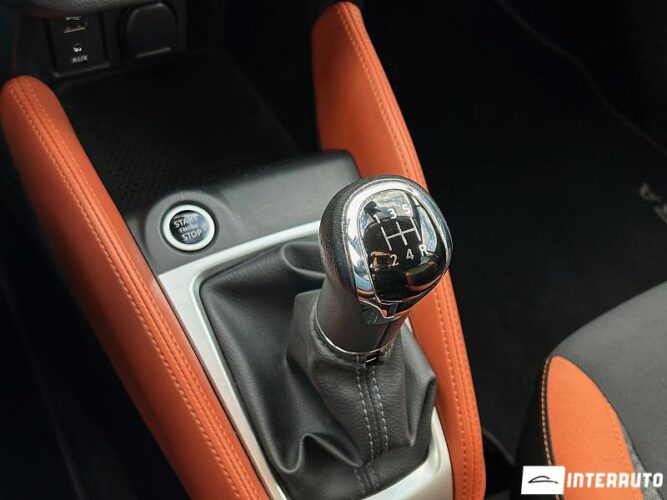 Nissan Micra 44 interauto-car