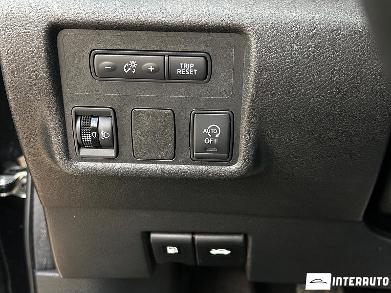 Nissan Micra 19 automobil-interauto