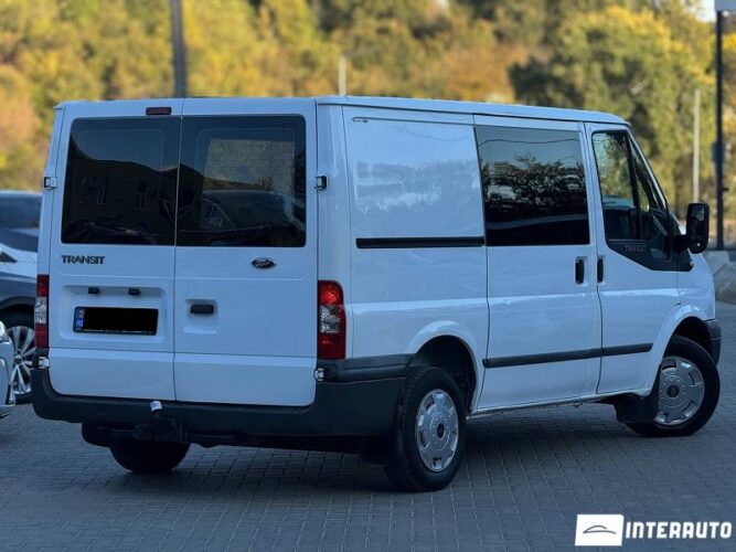 Ford Transit 28 interauto-car