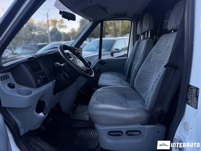 Ford Transit 30 interauto-car