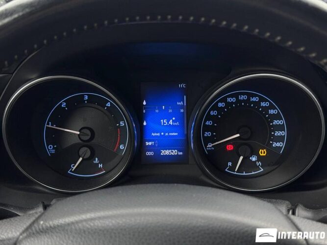 Toyota Auris 35 interauto-car