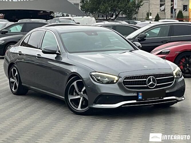 Mercedes E 220 33 interauto-car