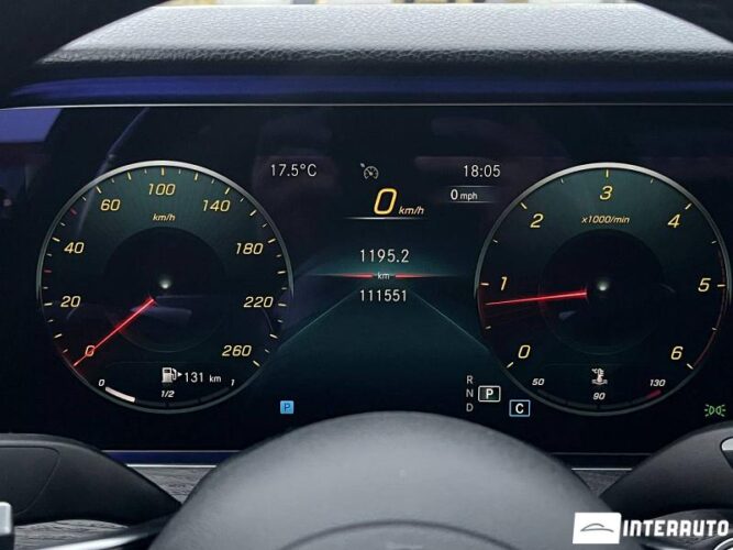 Mercedes E 220 39 interauto-car