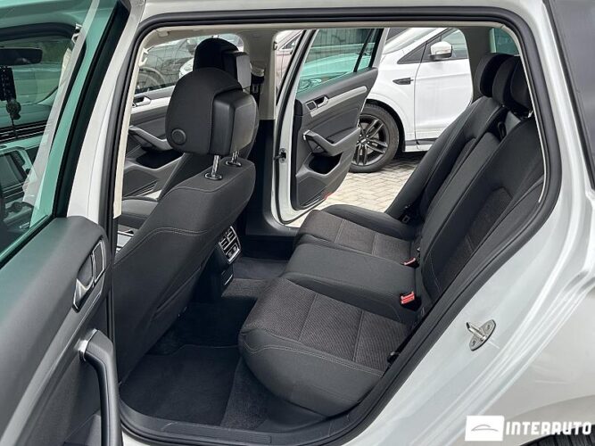 Volkswagen Passat 46 interauto-car