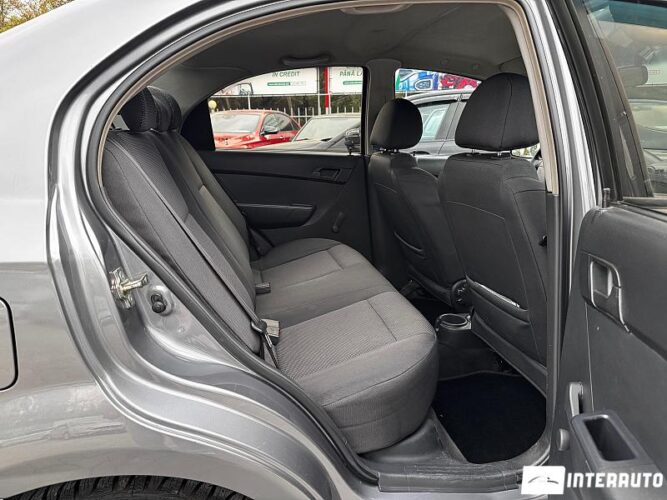 Chevrolet Aveo 34 interauto-car
