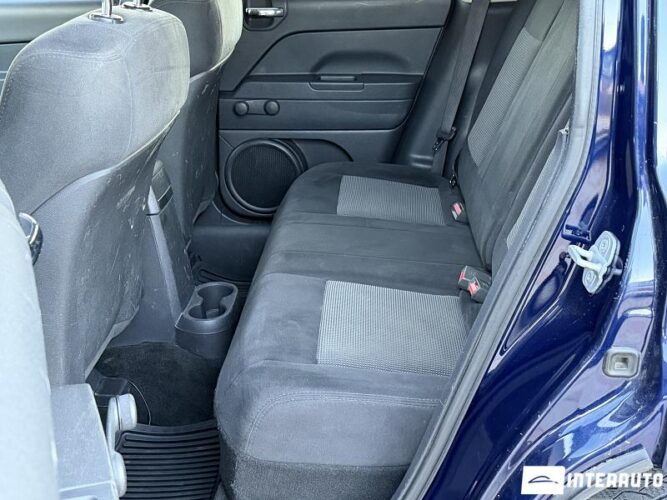 Jeep Patriot 38 interauto-car