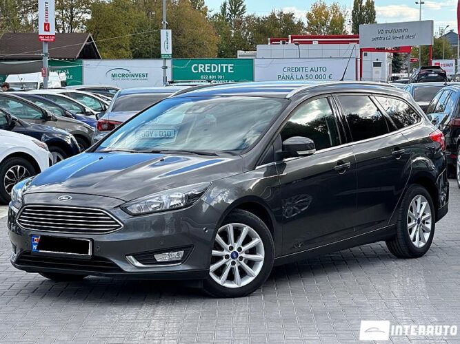 Ford Focus 30 interauto-car