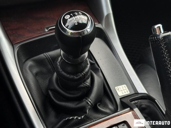 Lexus IS 220d 43 interauto-car