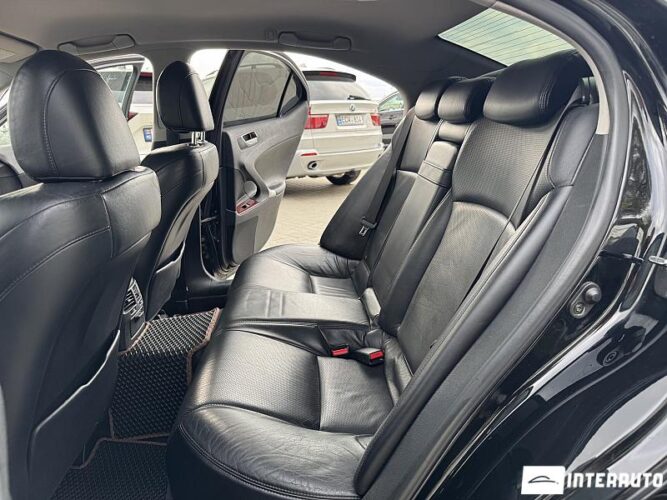 Lexus IS 220d 45 interauto-car